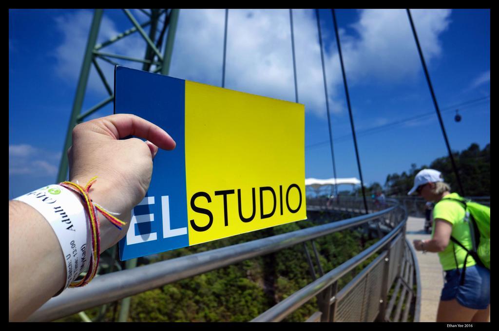 El Studio Hostel Langkawiクア エクステリア 写真