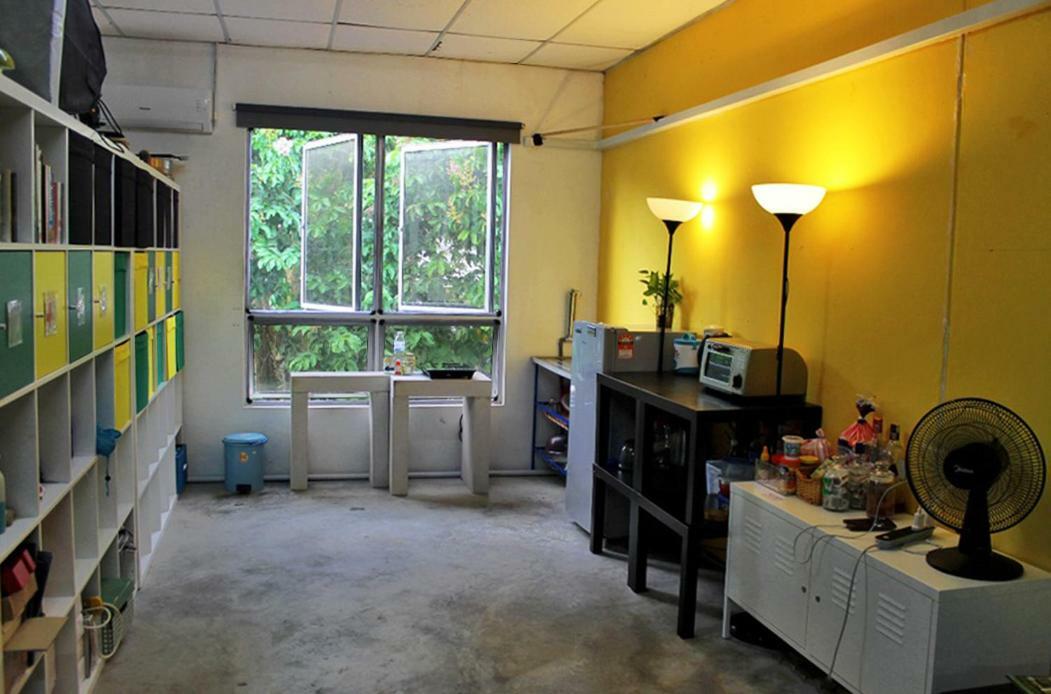 El Studio Hostel Langkawiクア エクステリア 写真